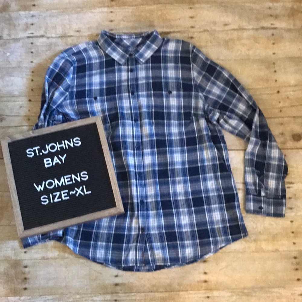 St. John’s Bay Women’s button down